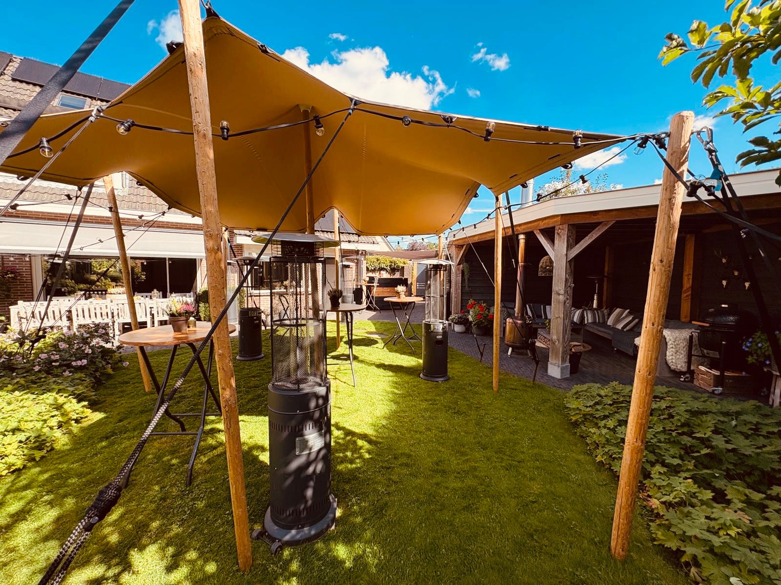 stretch tent huren prijs Stretchtent 4,5 x 4,5 Meter huren voor event of bruiloft