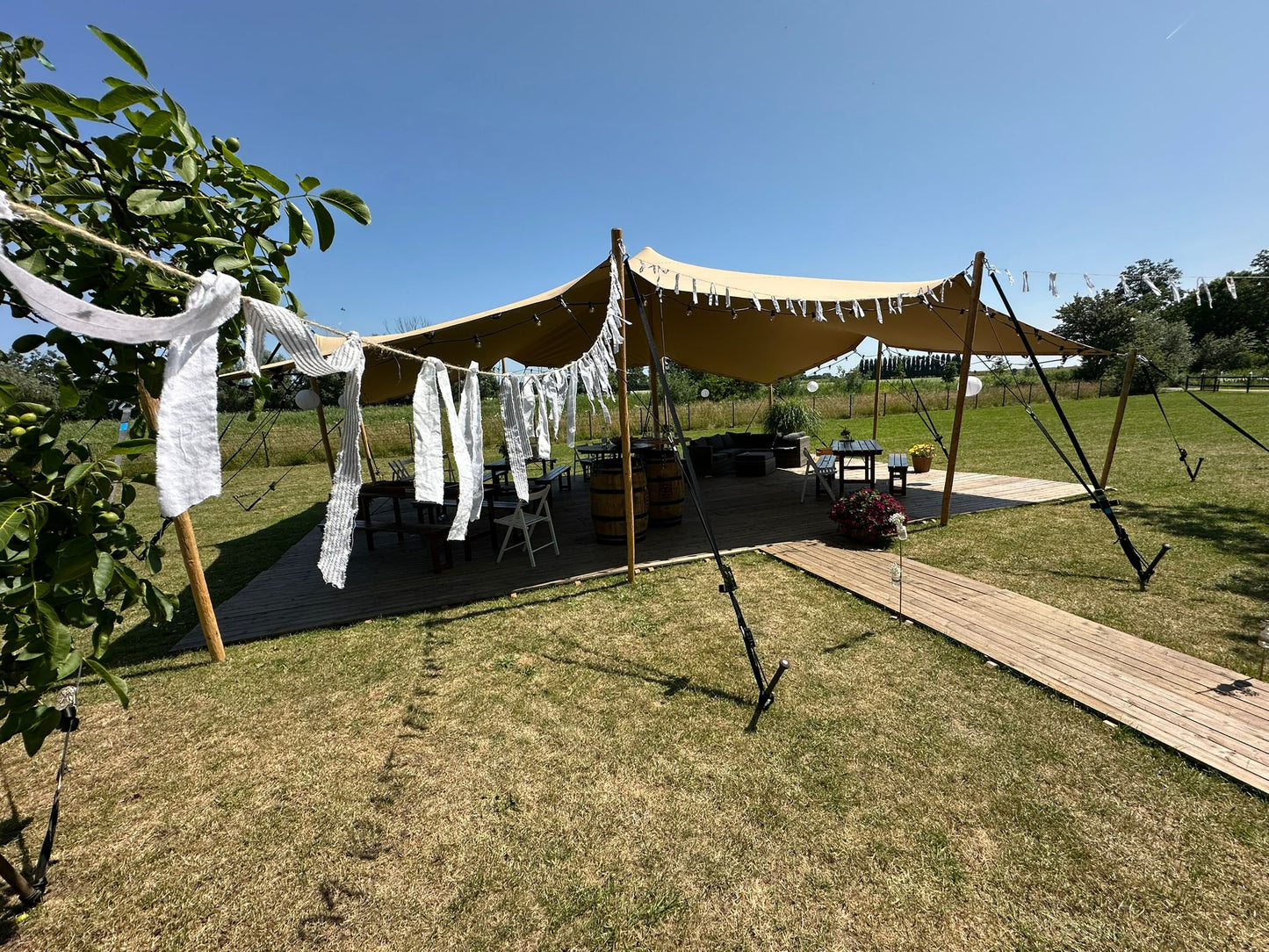 Stretchtent 7,5 x 10 meter